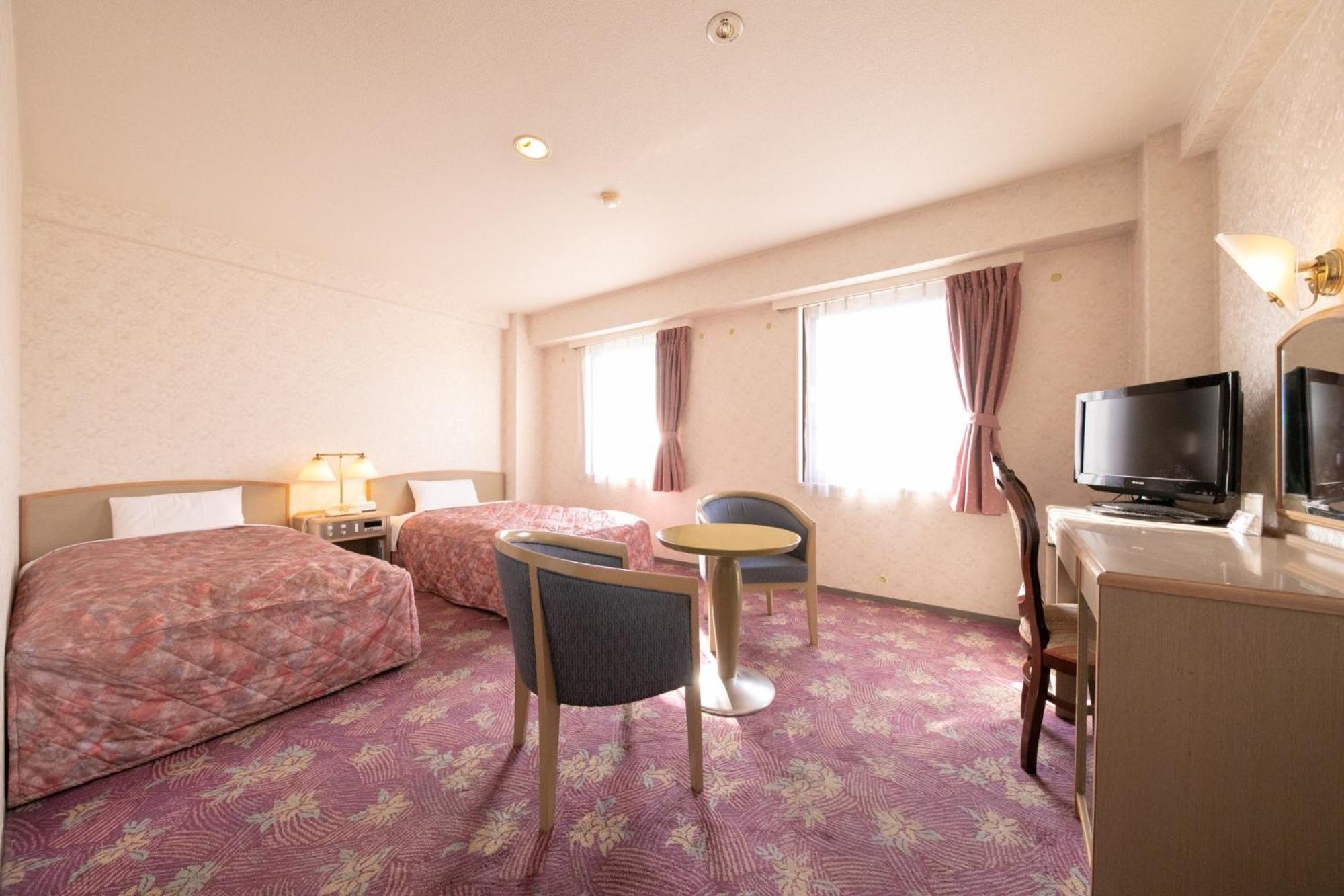 Main Hotel - Vacation Stay 82549 Miyakonojo Bagian luar foto