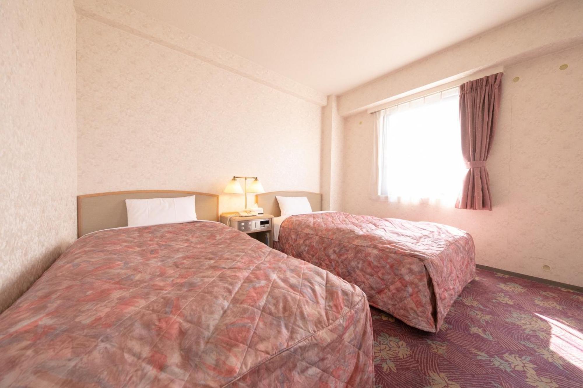 Main Hotel - Vacation Stay 82549 Miyakonojo Bagian luar foto